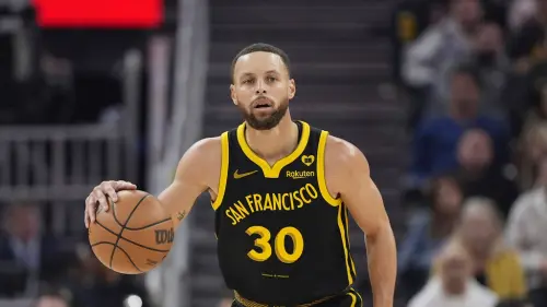 Curry最後巔峰被「浪費」在糟糕賽季　ESPN記者：勇士沒給他幫助
