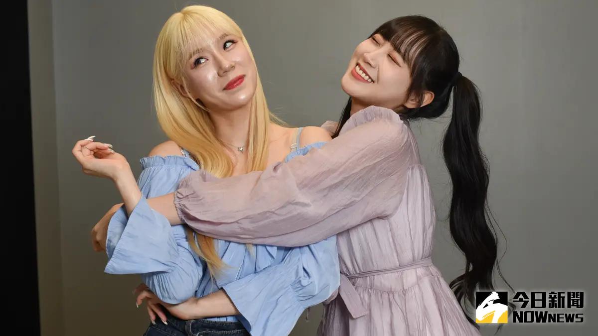 ▲跳了10年啦啦隊的「超級隊長」李丹妃（左）一度萌生退意，邊荷律（右）則是大方承認變胖5公斤，捏著臉向粉絲的關心說謝謝。（圖／記者陳明安攝影）