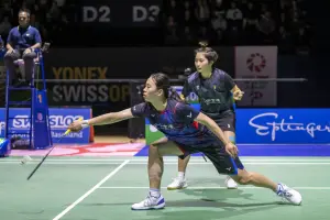 台灣組合許雅晴/林琬清面對印尼組合Lanny Tria Mayasari/Ribka Sugiarto在超級300系列瑞士羽球公開賽拿到亞軍,寫下兩人合拍以來的最佳成績 ▲台灣組合許雅晴/林琬清面對印尼組合Lanny Tria Mayasari/Ribka Sugiarto在超級300系列瑞士羽球公開賽拿到亞軍,寫下兩人合拍以來的最佳成績。(圖./美聯社/達志影像)