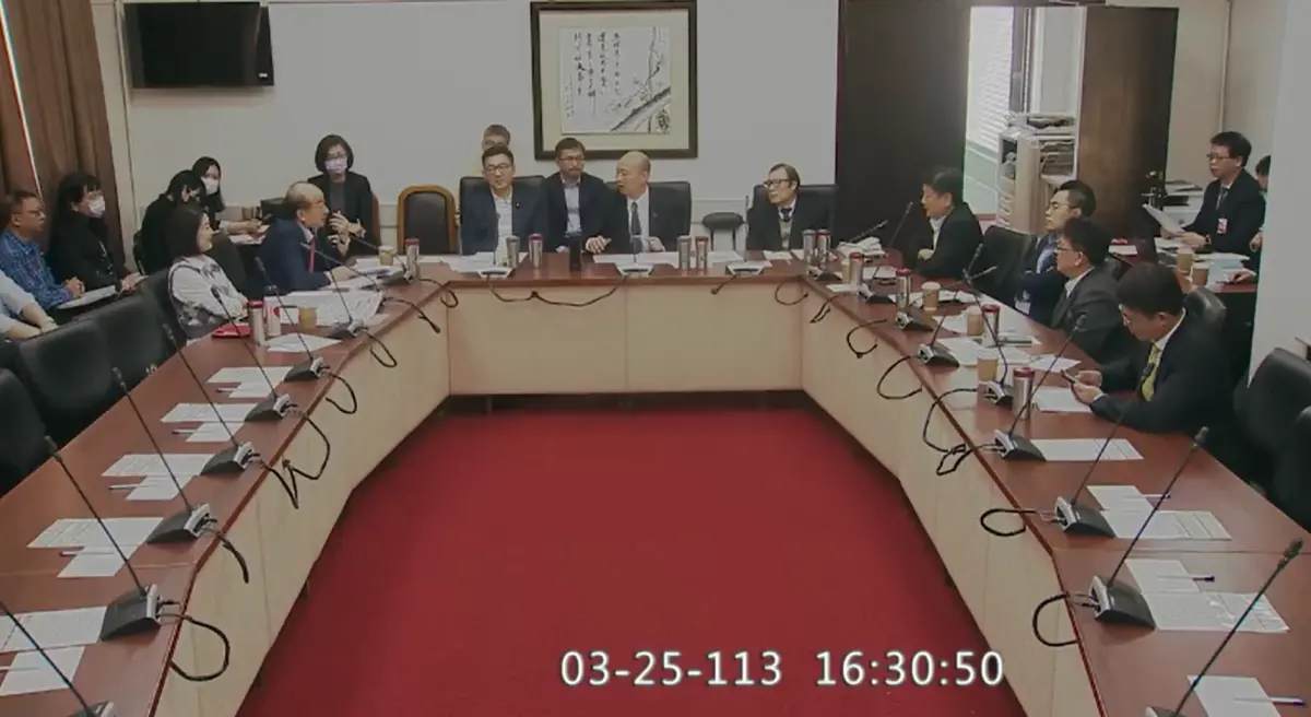 ▲ 韓國瑜召集協商，但藍白不滿民進黨團態度，拒絕簽字。（圖／翻攝立法院ivod系統）