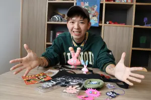 公仔被誤當情趣用品爆紅 插畫家獨家曝設計靈感