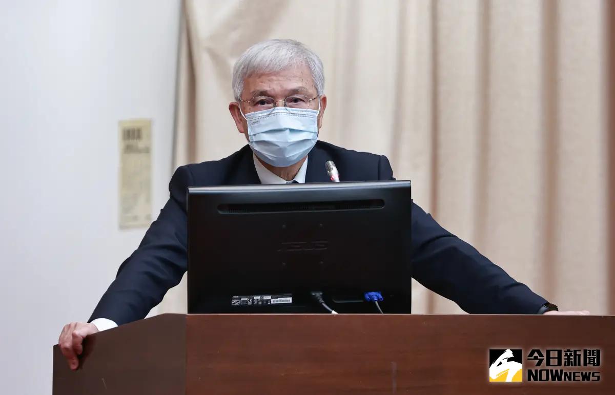 ▲中央銀行總裁楊金龍近日陸續找來國銀高層「喝咖啡」。（圖／記者葉政勳攝）