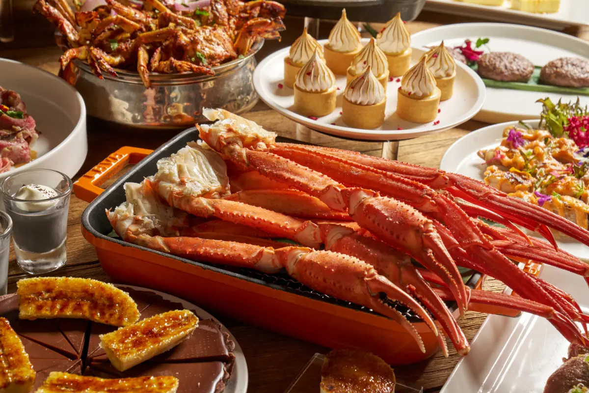 12月壽星生日優惠！飯店吃到飽免費、星巴克買一送一、火鍋5折