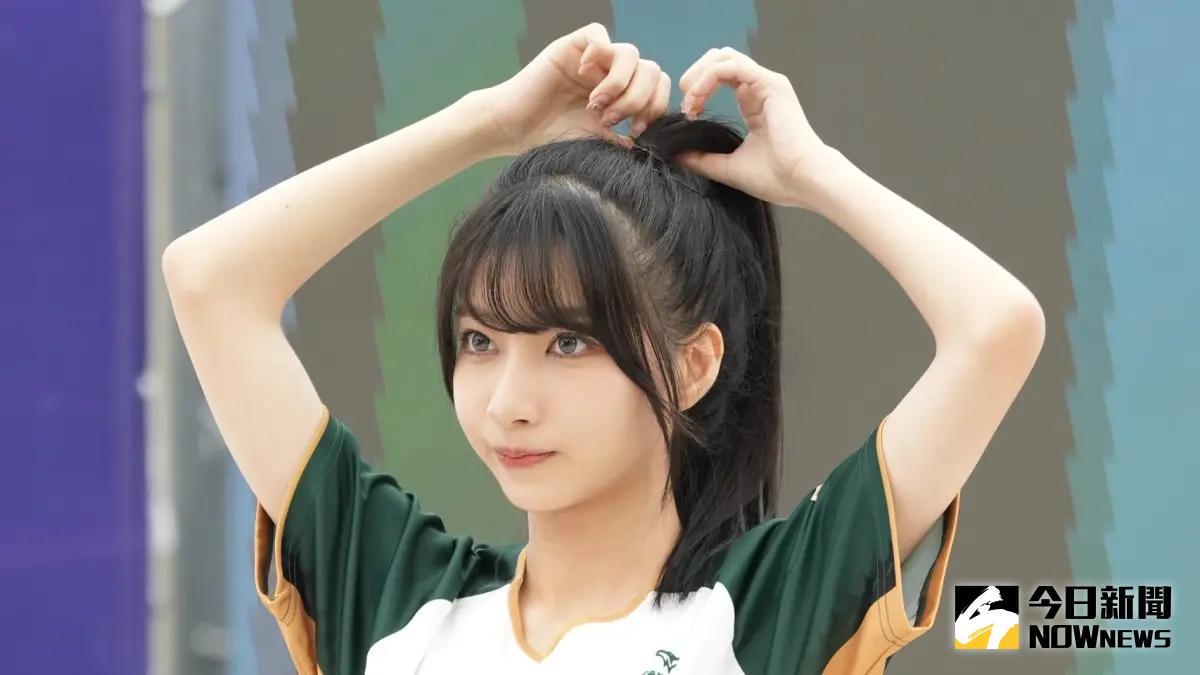 ▲中職女神「一粒」趙宜莉近期爆紅，跟葉保弟驚喜合體。（圖／張一笙攝影）