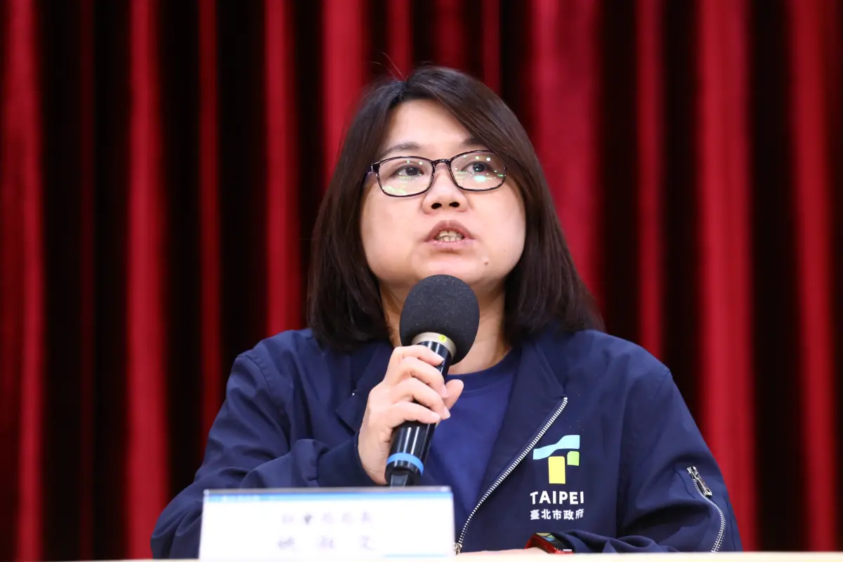 ▲社會局長姚淑文說明慰問金發放情況。（圖／記者嚴俊強攝，2024.03.28）