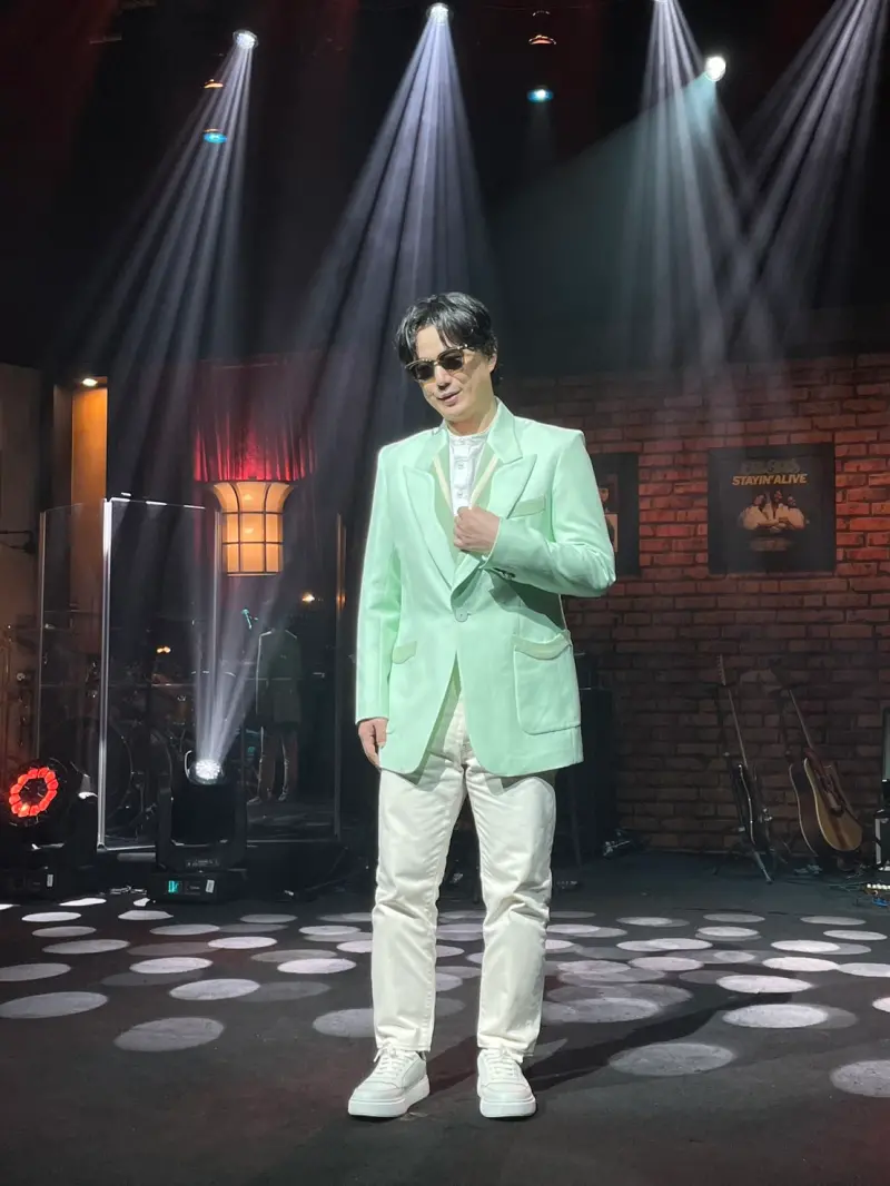 蕭煌奇靠版稅賺進3間房！月收10幾萬自豪「像中樂透一樣」 | 熱門| 娛樂| NOWnews今日新聞