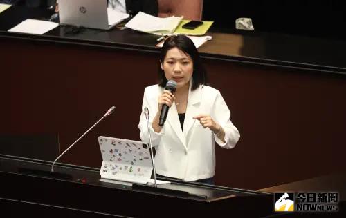 徐巧芯捲洗錢風波、哭喊「涉案就離婚」!老公劉彥澧:很心疼她