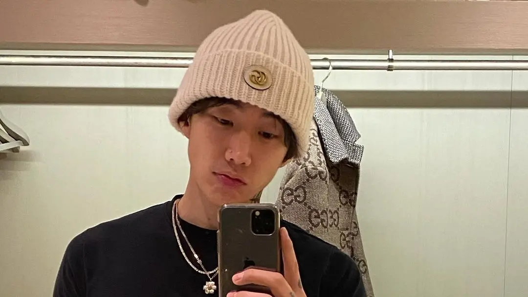 ▲韓國知名嘻哈大廠AOMG驚爆出走潮，創辦人朴宰範早在2021年底就離開，《NOWnews今日新聞》盤點朴宰範的超狂故事，讓讀者們認識朴宰範的傳奇人生。（圖／翻攝自朴宰範IG）