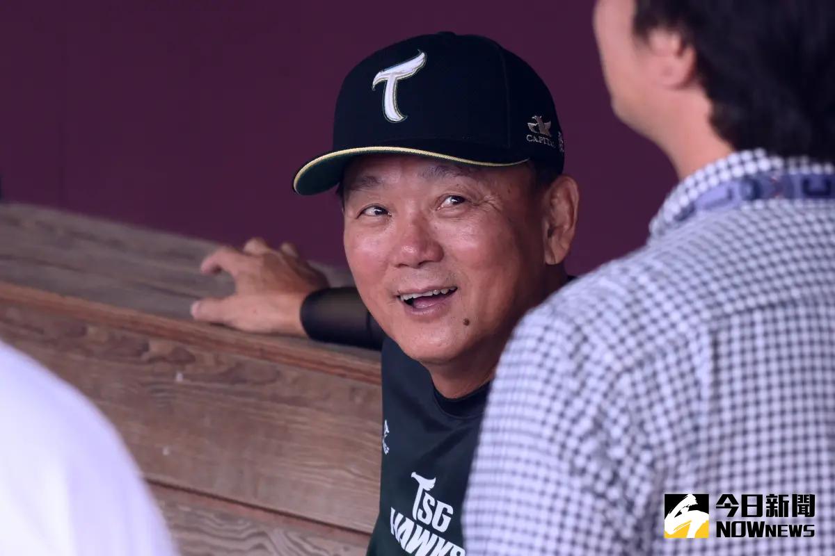 ▲中職台鋼雄鷹洪一中總教練。（圖／林柏年攝）