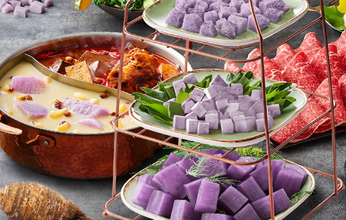 ▲4月1日愚人節，王品派出火鍋邪教挑戰大家信仰，嚮辣麻辣鍋滿滿芋頭堆成塔、和牛涮肉芋壽司都不打算開賣！但有「芋頭吃到飽」是真的。達美樂則開賣「氣死義大利人披薩」給足半顆鳳梨。（圖／翻攝自嚮辣麻辣鍋FB）