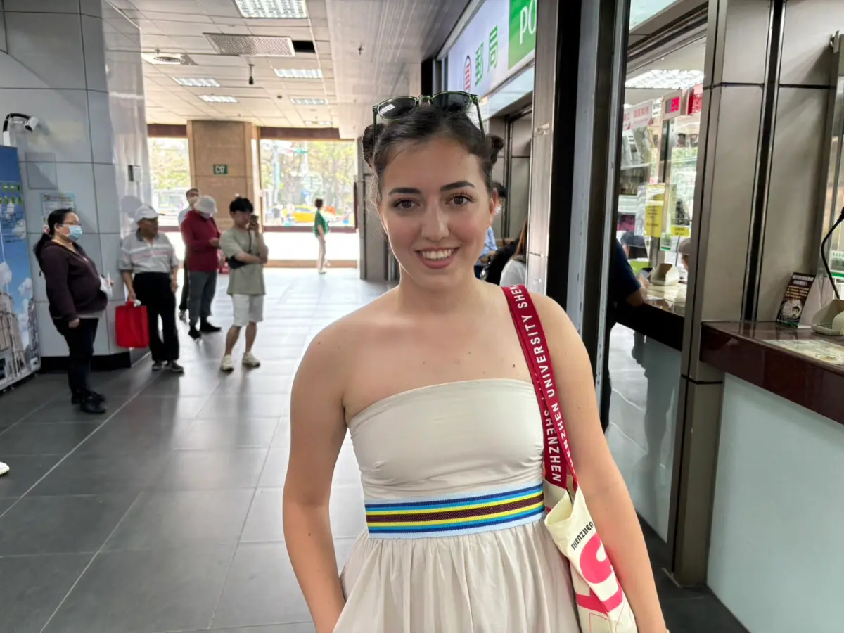 ▲奧地利的23歲大學生Andjela來台灣參加大學旅遊團，碰上全台大地震，直言當下有一點恐慌。（圖／記者路皓惟攝）