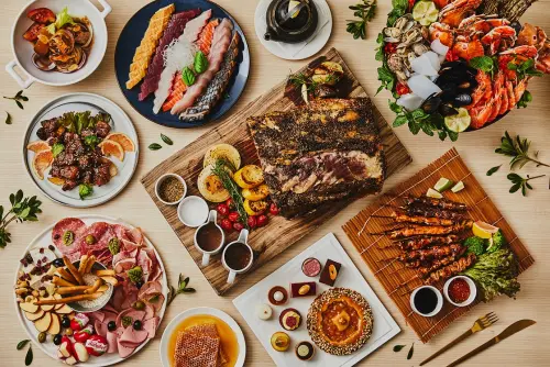 證件拿出來！4行業吃希爾頓酒店buffet打75折　學生吃港點買1送1