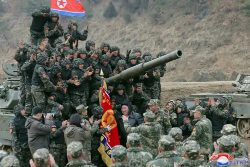 北韓上月空降訓練「金正恩親臨指導」　卻傳意外釀多人死傷
