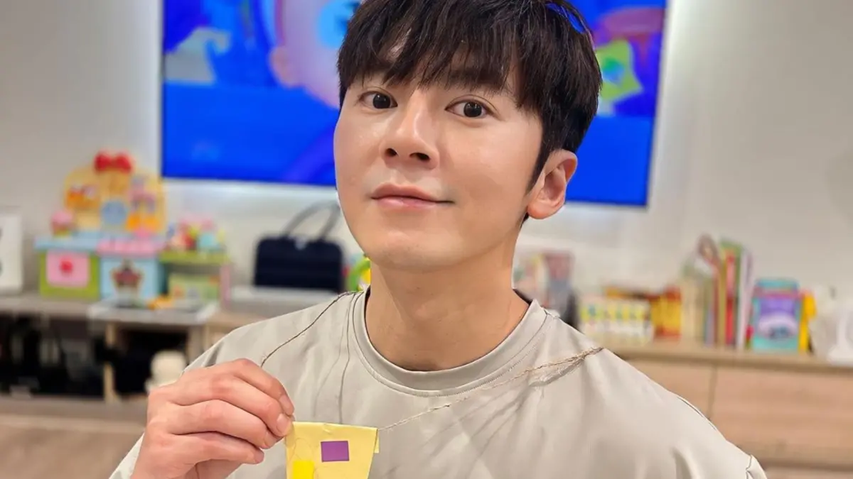 ▲李國毅和女友橘子（甘煖琳）愛情長跑多年，在2020年結婚生下1女，如今兒子也出生了。（圖／翻攝自李國毅IG）