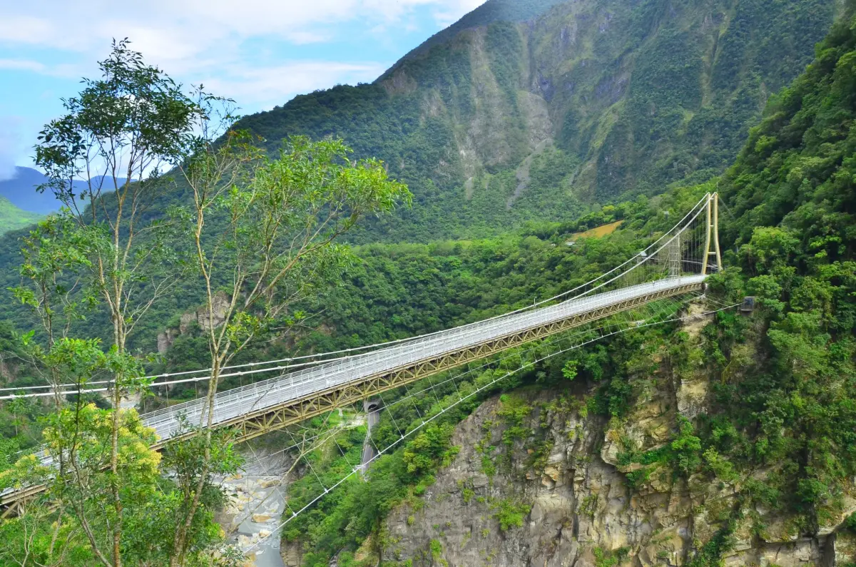 ▲布洛灣吊橋原貌。（圖／翻攝太魯閣國家管理處臉書）