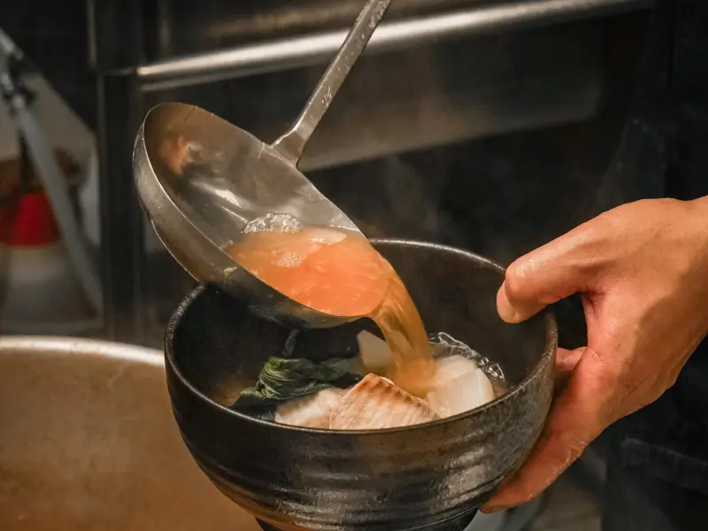 ▲天氣熱吃不下飯，適合來碗開胃的「酸魚湯」，食譜作法公開。（圖／普橘島提供）