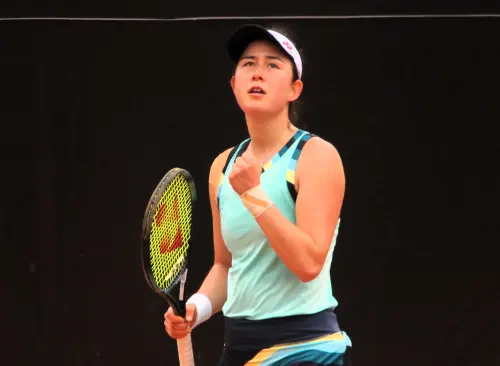 ▲葛藍喬安娜在金恩盃海峽大戰的第一點單打以直落二不敵中國王欣瑜。(圖/四維體育推廣教育基金會提供)