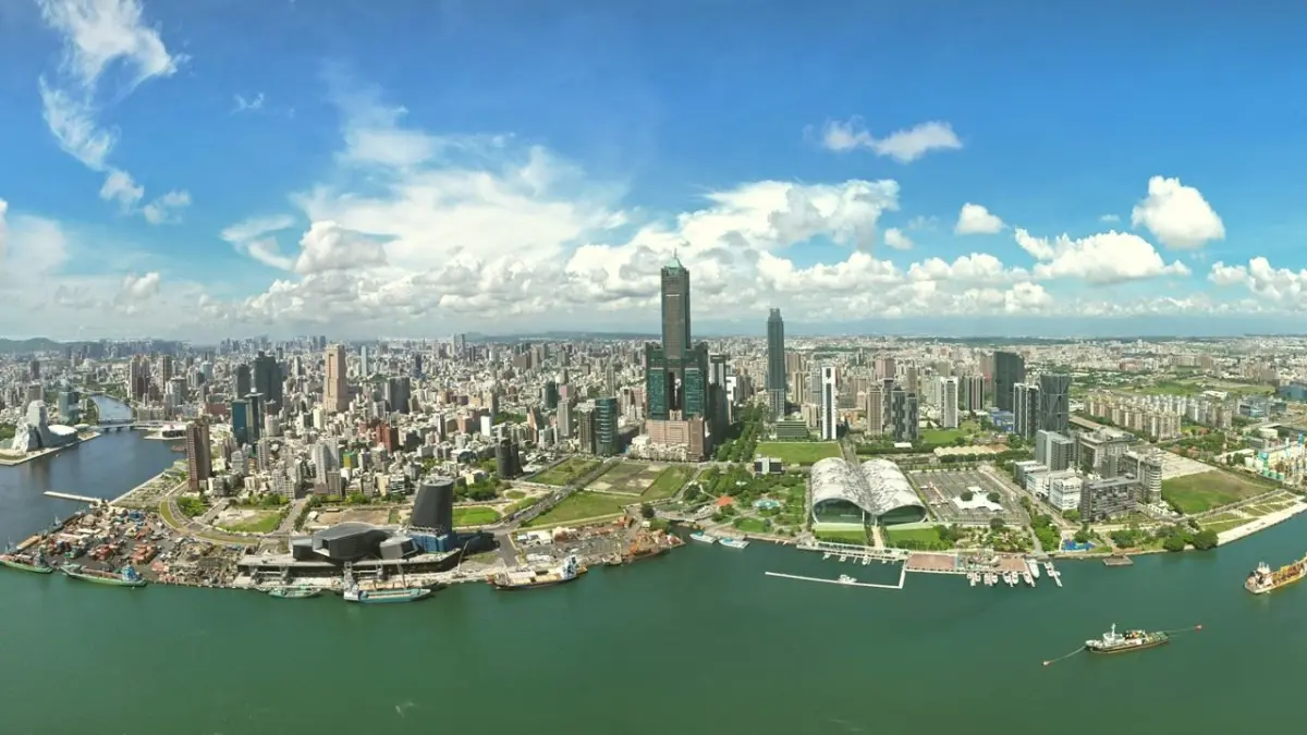 ▲高市府將協助推動亞灣2.0擴大產業用地群聚，並促成中油、港務公司及台電等國營事業與市府土地合作招商，吸引旗艦企業投資建設。（圖／高市府提供）