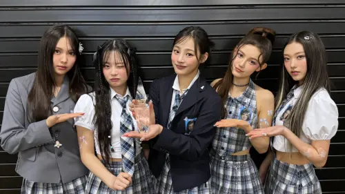 NewJeans全員回歸ADOR！不靠性感也能世界級　現象級女團如何崛起
