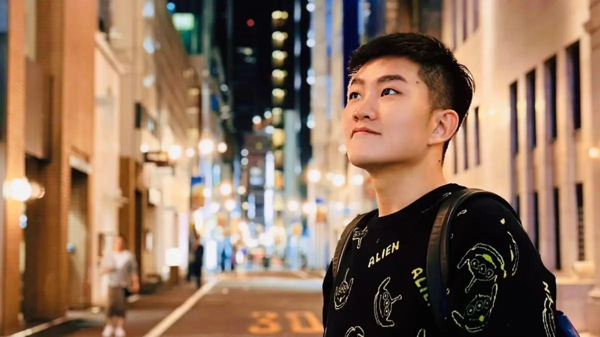 ▲Joeman自曝擁有「超過2間房子、蠻多停車位」，資產有超過5成重壓房地產，但卻很怕戰爭讓房價崩跌。（圖／翻攝Joeman臉書）