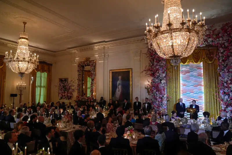 ▲來自美國政壇、科技界和體壇的諸多名流受邀出席拜岸會晚宴。（圖／美聯社／達志影像）