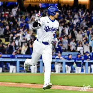 ▲大谷翔平追平松井秀喜的175轟。(圖/取自道奇隊推特) ▲大谷翔平追平松井秀喜的175轟。(圖/取自道奇隊推特)
