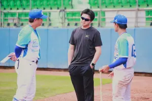 ▲林威助轉任富邦公牛教練團，跟好友林宗毅一起幫助台灣棒球發展。（圖／富邦公牛提供）