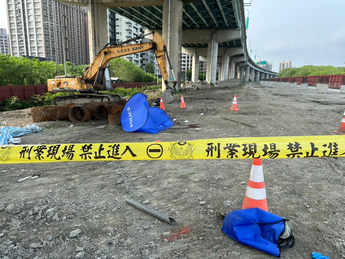 ▲黃男不滿蔡姓前妻交了新男友，放話「要去處理他」，蔡女氣炸跳車，還從高架橋墜下，當場身亡。（圖／翻攝畫面）