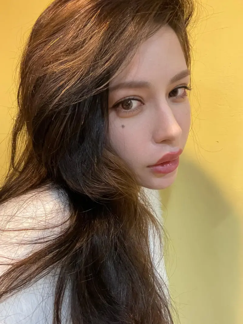 ▲Keanna離婚後還是不斷和前夫隔空交火，謝和弦甚至大爆她的性癖。（圖／Keanna臉書）