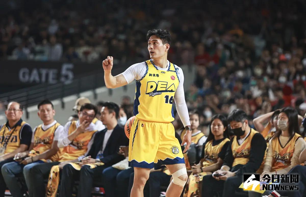 ▲新北中信特攻以76：114慘輸臺北台新戰神38分，後衛林韋翰質問年輕球員「努力夠多嗎？」。（圖／記者葉政勳攝 , 2024.04.14）