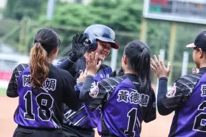 企業女子壘球聯賽／福添福嘉南鷹2連勝！中華U18培訓隊還在等首勝
