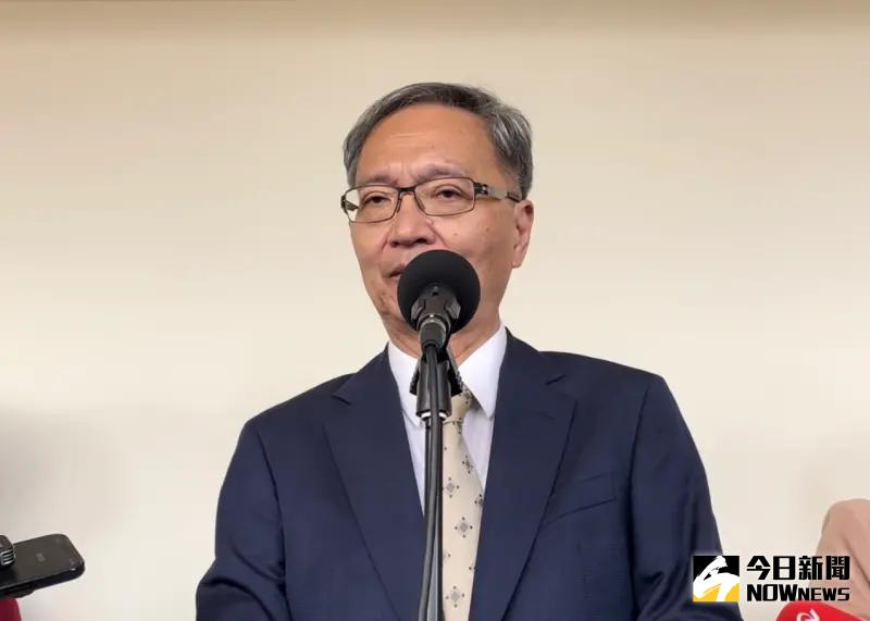 黃子佼未成年性影像案惹眾怒!立委提修法 薛瑞元:樂觀其成 ▲衛福部長薛瑞元今(15)日上午出席立法院衛環委員會。(圖/記者林志怡攝,2024.04.15)