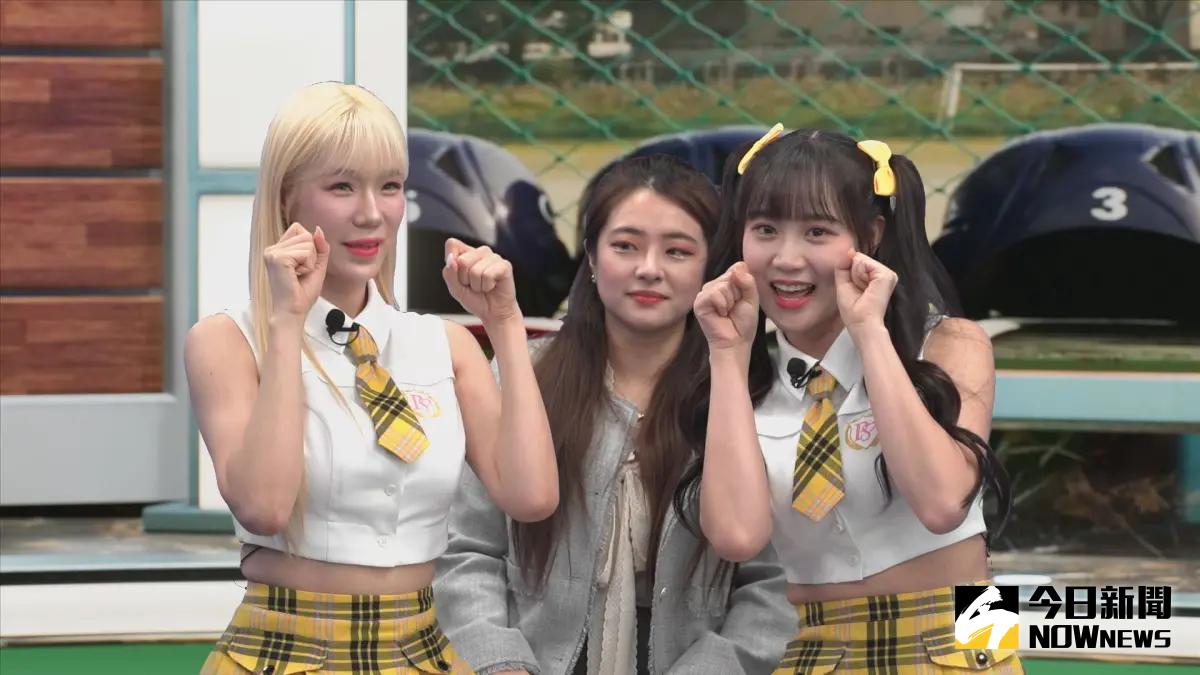 ▲野球名人房／李丹妃、邊荷律應「今日運動星」IG網友要求裝可愛連拍。