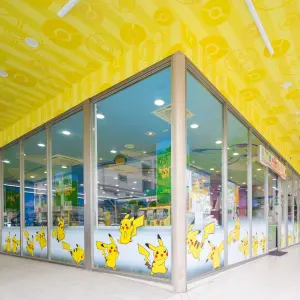 ▲7-11「寶可夢主題店」外觀就有許多皮卡丘,相當引人注目。(圖/取自7-ELEVEN 臉書) ▲7-11「寶可夢主題店」外觀就有許多皮卡丘,相當引人注目。(圖/取自7-ELEVEN 臉書)