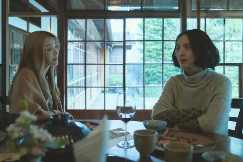 ▲《不夠善良的我們》蔡淑臻(左)嗆林依晨「把媽交給妳」。(圖/公視、MyVideo提供) ▲《不夠善良的我們》蔡淑臻(左)嗆林依晨「把媽交給妳」。(圖/公視、MyVideo提供)