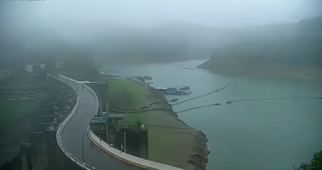 ▲氣象署於今（28）日清晨發布大雷雨及豪雨特報，經濟部水利署隨即成立應變小組三級開設因應。（示意圖／NOWnews資料照）