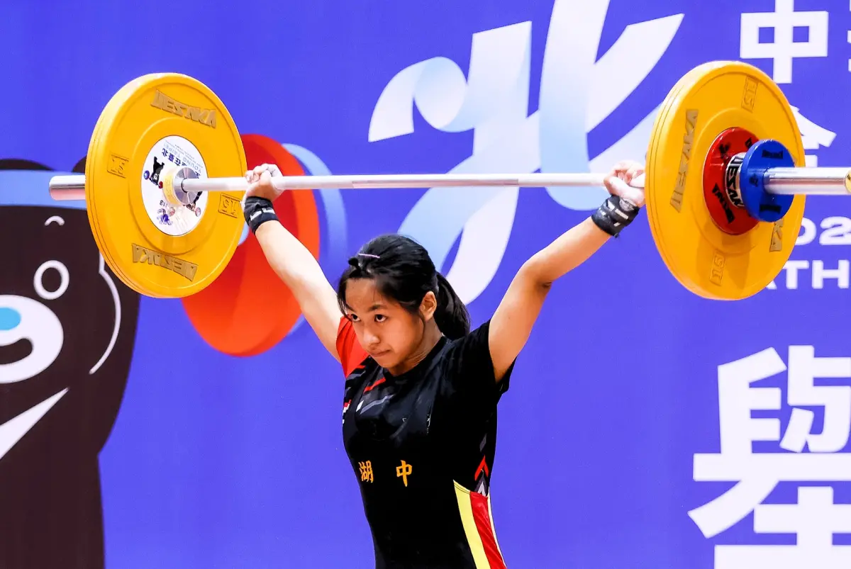 ▲青年奧運國手高雄市湖內國中潘美金，在全中運舉重國女49公斤級順利摘下金牌。(圖／官方提供）