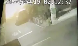 ▲高雄氣爆瞬間曝光。(圖/讀者提供) ▲高雄氣爆瞬間曝光。(圖/讀者提供)