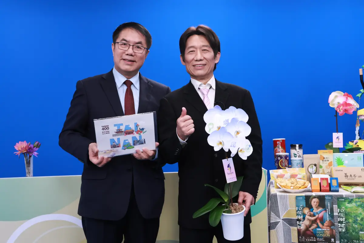 ▲黃智賢風格轉變外界稱是被哥哥盜帳號，對此黃偉哲也趣回自己行事光明磊落。（圖／記者吳翊緁攝，2024.04.11）