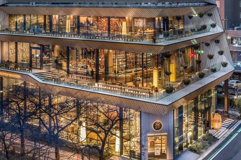 ▲東京星巴克臻選旗艦店為目前全球最大的旗艦店，信義區「Dream Plaza」新百貨宣布，將打造更大規模的星巴克門市。（圖／翻攝自Google map）