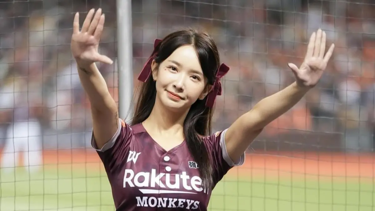 ▲樂天女孩副隊長張雅涵Kimi，在社群平台發文感嘆與棒球賽季「與世隔絕」的感覺，宣洩想念桃園棒球場的心情。（圖／張雅涵IG）