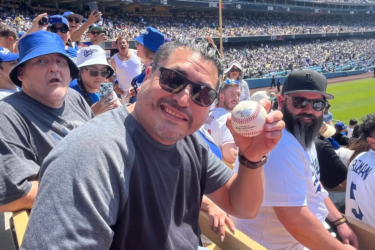 ▲大谷翔平生涯176轟！超越「酷斯拉」松井秀喜，而他的紀念球，可能被球迷鳥球迷Jason Patino被上網拍賣。（圖／取自推特）