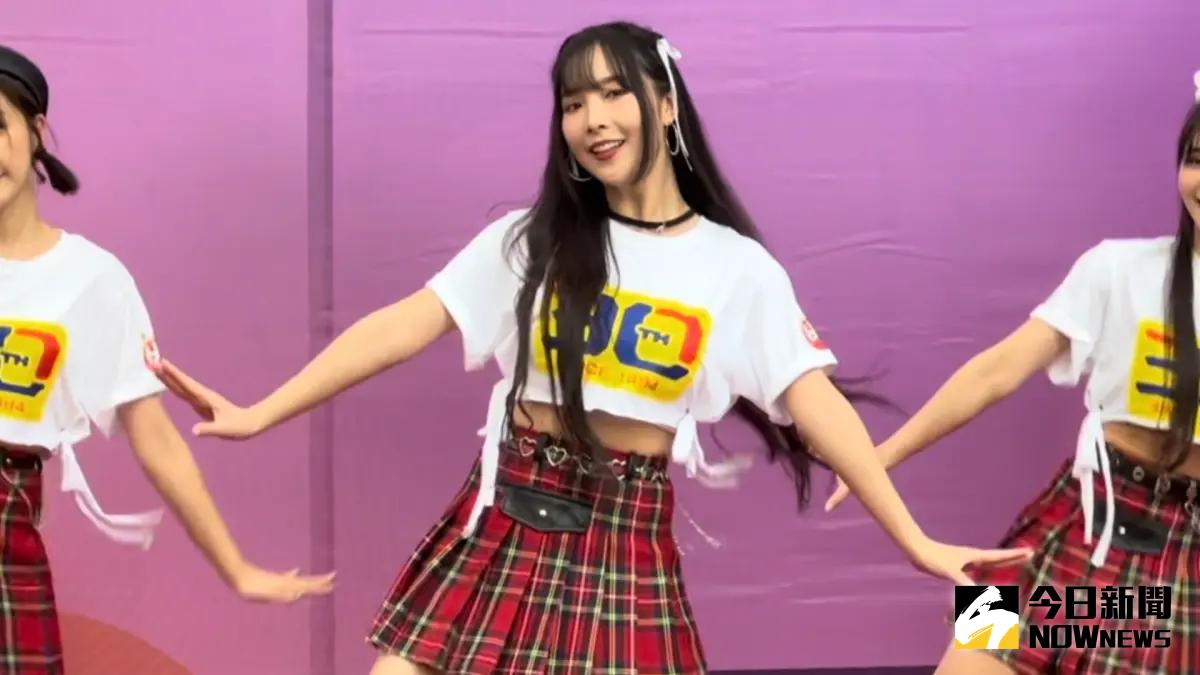 ▲樂天女孩「最仙女團長」Rina遭爆與籃球明星陳昱瑞熱戀交往，甚至同居。今日她本人現身親自回應：「謝謝關心！」並未多作否認。（圖／記者詹鎰睿攝影）