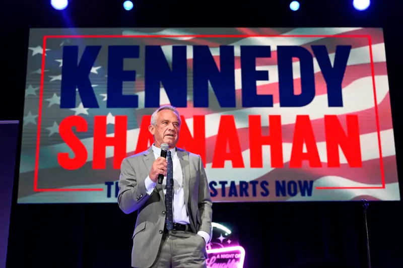 ▲民調顯示,美國總統大選獨立參選人小羅伯特甘迺迪(Robert F. Kennedy Jr.)比起民主黨,在共和黨支持者之間更具吸引力。(圖/美聯社/達志影像)