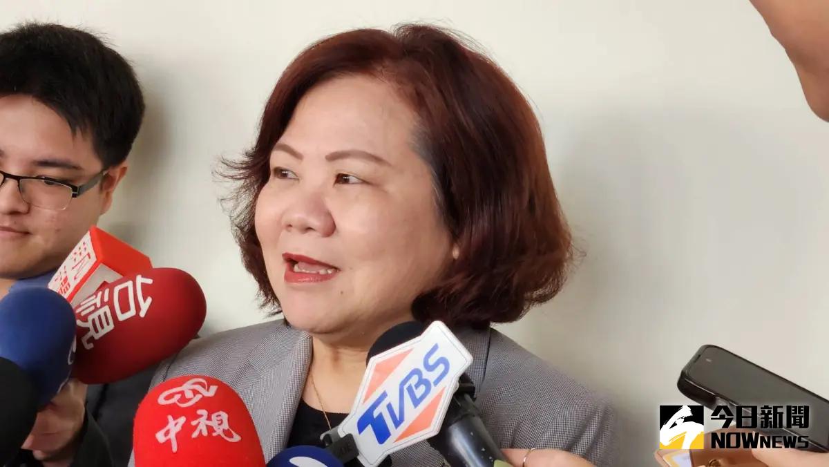 ▲勞動部長許銘春今（25）日表示，看好何佩珊接勞動部長，目前缺工、勞保等勞動議題待解，相信她能處理。（圖／記者李琦瑋攝，2024.04.25）