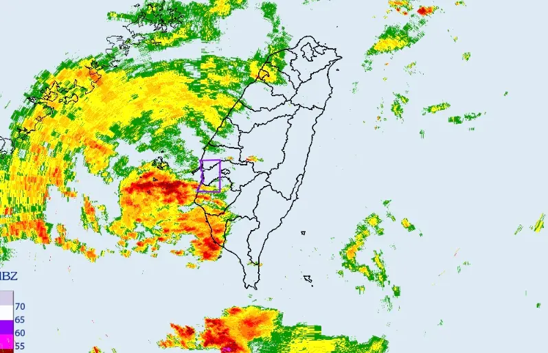不斷更新／暴雨來了！台南等3縣市「大雷雨警戒區」　慎防9級強風