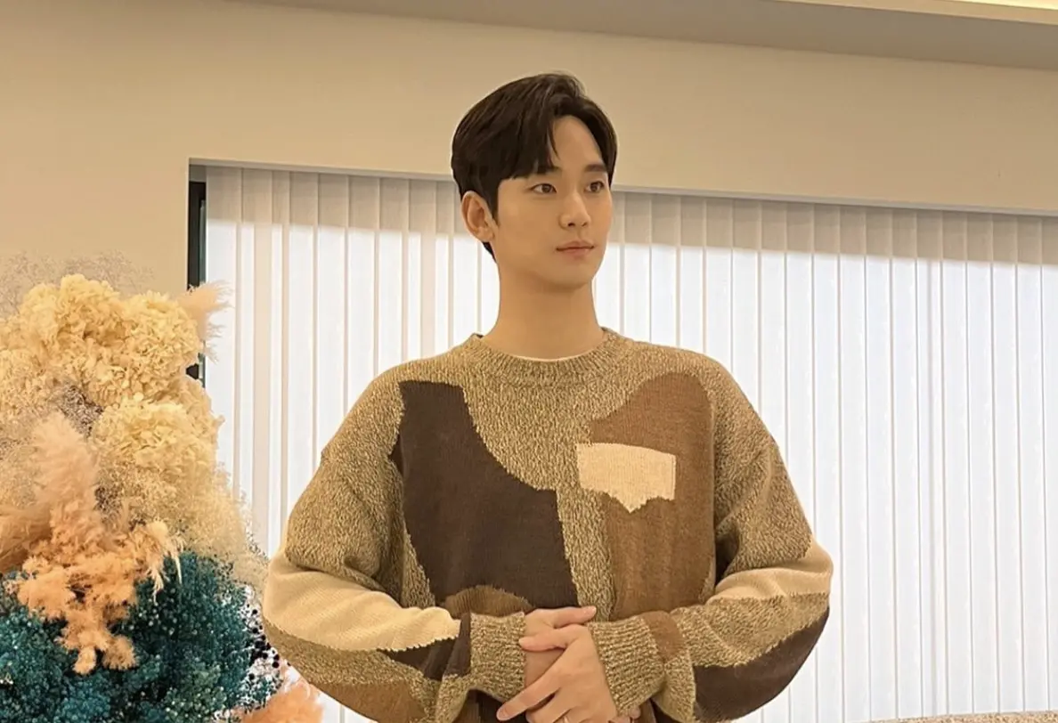 ▲在《淚之女王》中飾演男主角白賢祐的金秀賢，劇中穿搭相當亮眼，不僅修飾身材，還完美展現貴公子的氣息。（圖／Netflix）