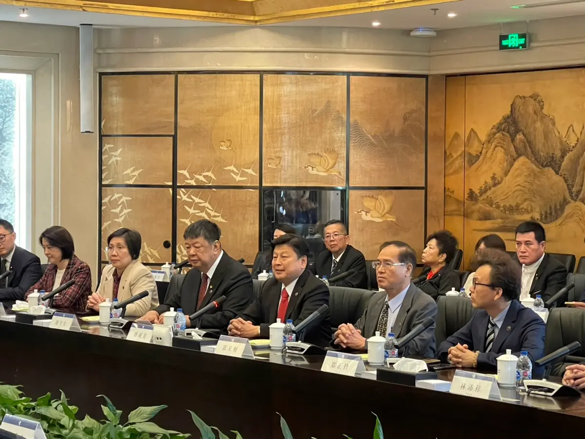 ▲國民黨立委傅崐萁率黨籍立委拜會中國海關總署。（圖／傅崐萁辦公室提供）