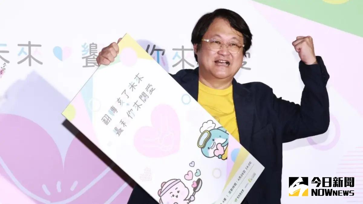 ▲提到黃子佼，以及網紅「林叨囝仔」都與兒少議題接連翻車，為此，趙自強則嚴肅表示，作為公眾人物要戒慎恐懼，直呼：「不對的事情就是不對！」（圖／記者吳翊緁攝影）