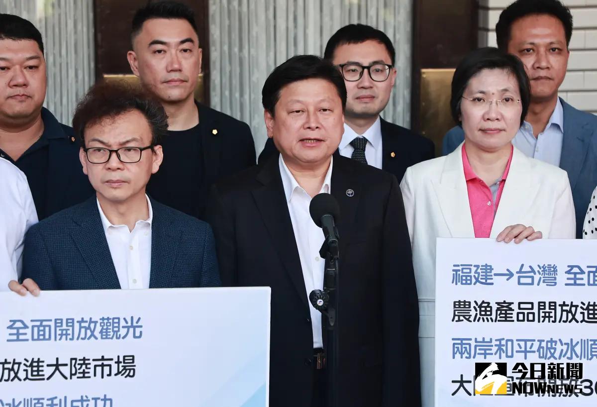 ▲國民黨總召傅崐萁中國行昨日返台，回來召開記者會表示這次的破冰之旅圓滿成功、成果豐碩。（圖／記者葉政勳攝，2024.04.29）